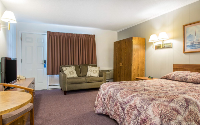 Rodeway Inn Waterford - New London