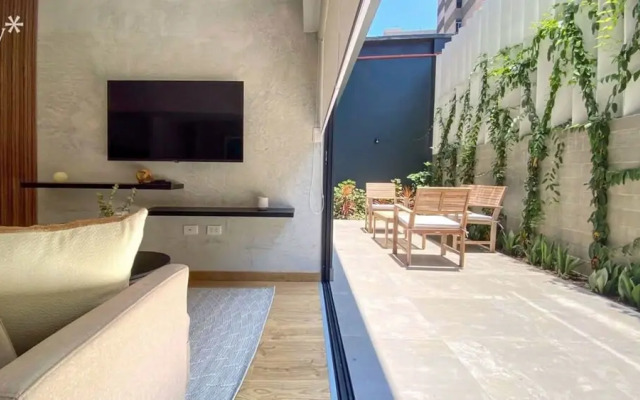 w Perfect 2BR With Terrace in Miraflores