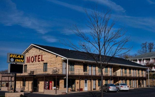 Relax Inn Motel