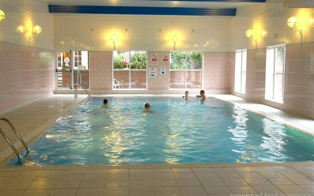 Potters International Hotel