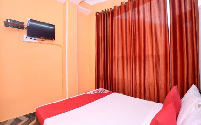 OYO 13061 Home Peaceful 2BHK Bharari