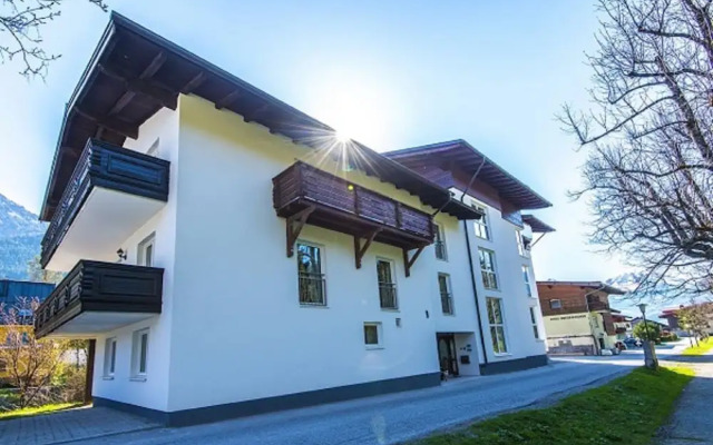 Haus Wallner by Alpentravel