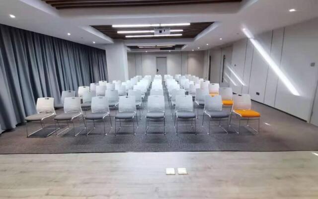 Ji Hotel Xuzhou Yunlong Wanda Plaza