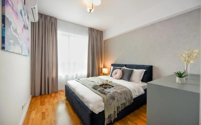 MAISON PASTEL. Romexpo 2-Bedroom Free Parking