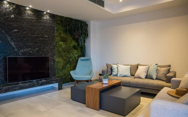 Luxury Villa Helios 5*