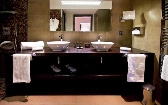Le Daya Hôtel & Spa