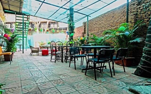 Qubestay Airport Capsule Hotel & Hostel