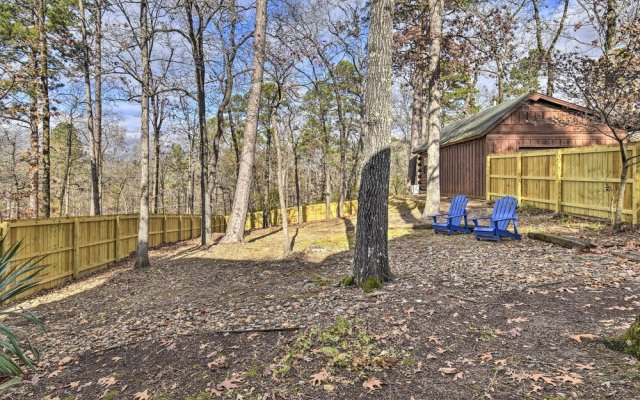 Hilltop Hot Springs Log Cabin w/ Hot Tub & Grill!