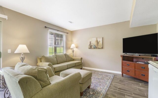 Abby Lane Leisure Time - Near Lake Taneycomo