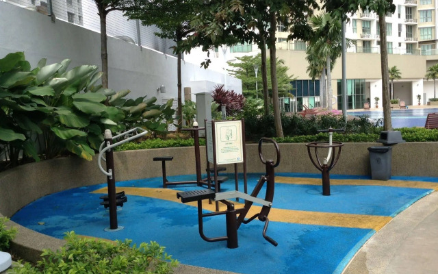 A&F Tropics Homestay