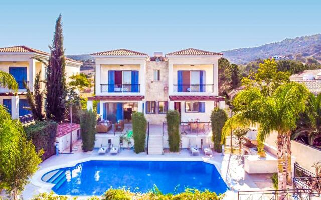 Villa Galina in Neo Chorio