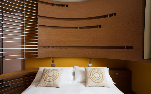 Eos Hotel
