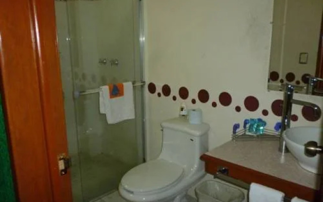Hotel Q
