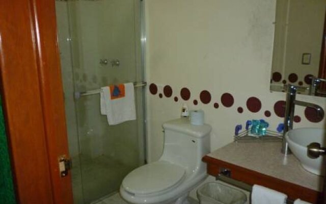 Hotel Q