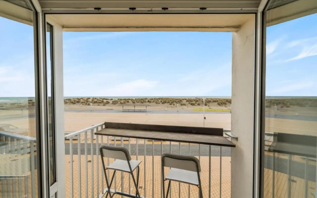 Romantic Getaway with sea view in Nieuwpoort