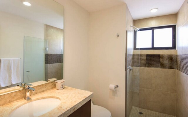 Amazing 2BR condo surrounded by nature by Happy Address