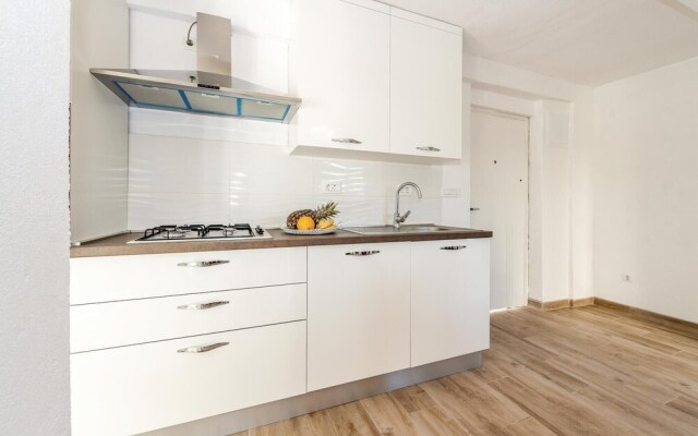 Nice Home in Vodice With Wifi and 4 Bedrooms