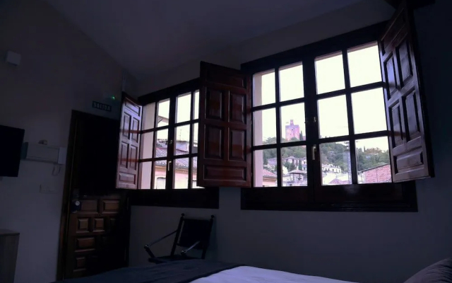 Apartamentos Reyes Católicos - Apartment in Granada - Photo 5