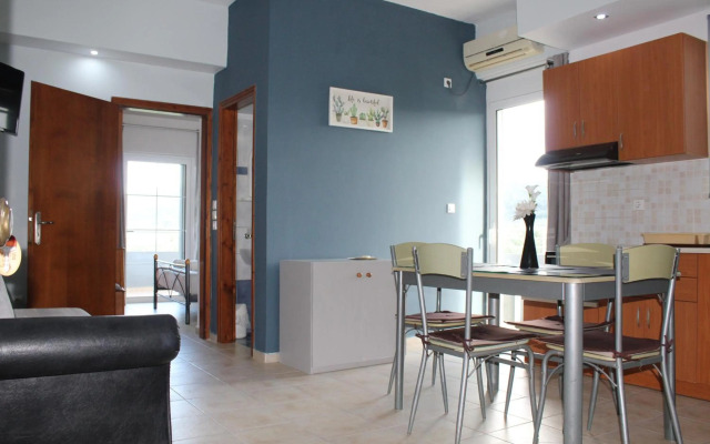 Village Drapanias Apartments