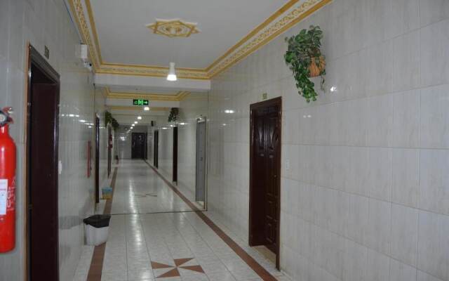 Akaduniya Furnished Apartments 2