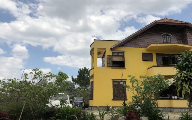 Mars House Homestay