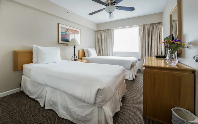 Rosellen Suites At Stanley Park