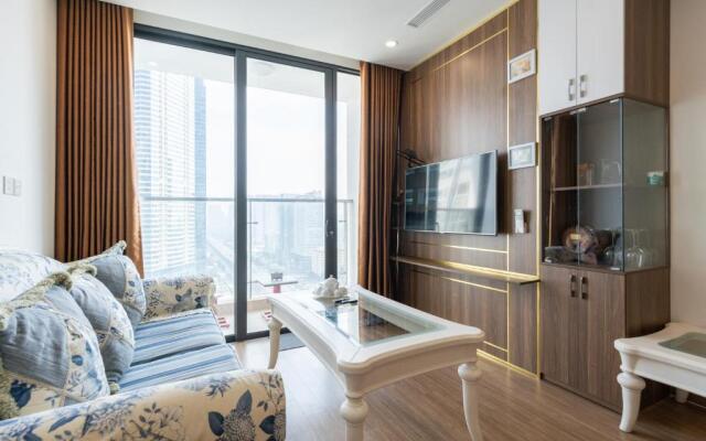 Luxury Apartment Vinhomes Skylake