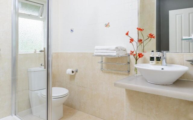 Lios Na Manach Farmhouse B&B