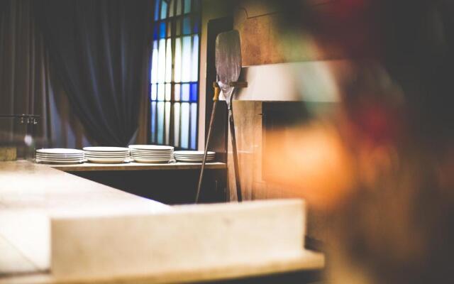 Quari Hotel Restaurant & Pizza