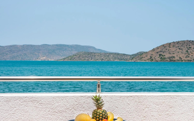 Elounda Alikes Suites & Studios