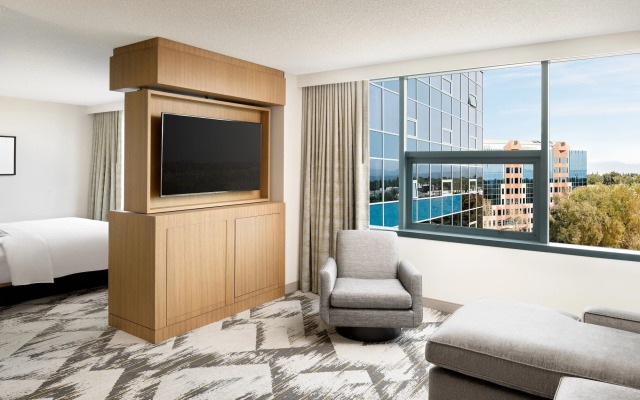 Sheraton Cerritos Hotel