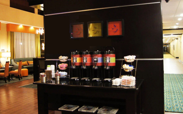 Hampton Inn & Suites Houston/Pasadena