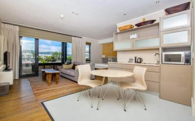 Luxury Gallery apartment - Studio 106