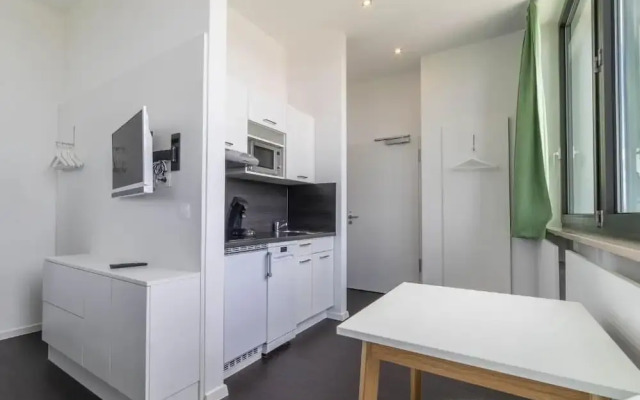 Apartmenthaus International