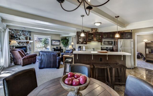 Woodbridge Condos by Snowmass Vacations