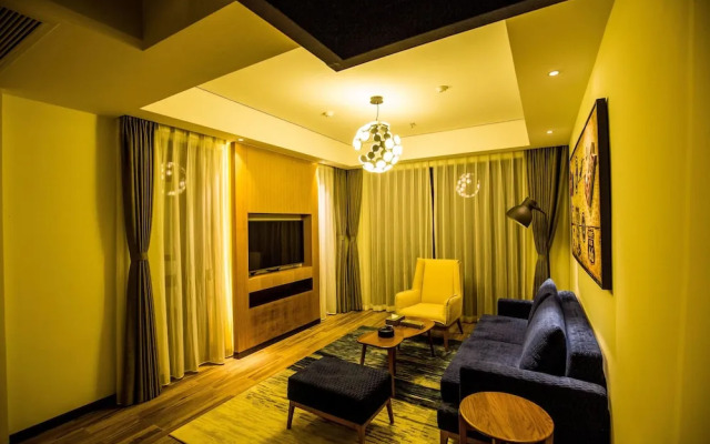 Spring Posh Roadsun International Hotel & Resort