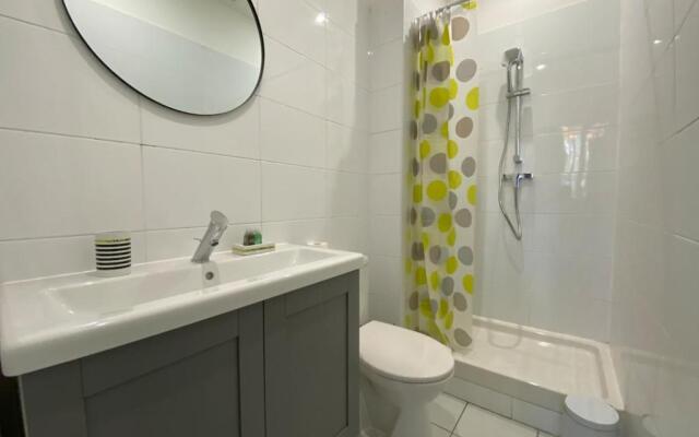 HappyHome Terrasse en ville FastWifi Netflix