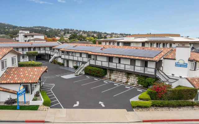 Days Inn by Wyndham Monterey Downtown
