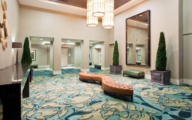 Crowne Plaza Charleston Airport - Conv Ctr, an IHG Hotel