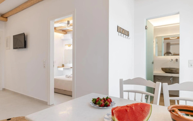 Birikos Hotel & Suites