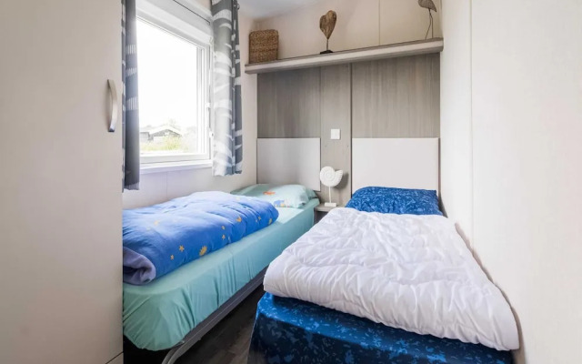 Luxury Chalet With Garden in Quiet Location in Renesse