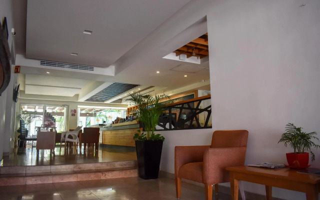 Ambiance Suites Cancun