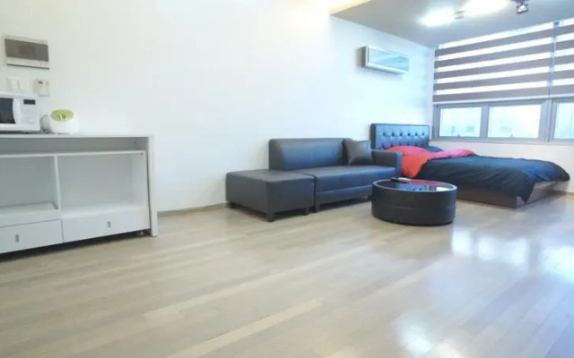 Edencity Dossi Renthouse