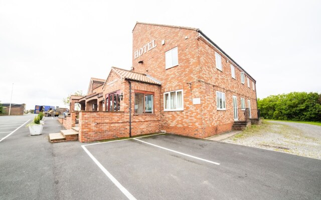 OYO White Horse Lodge Hotel, East Thirsk