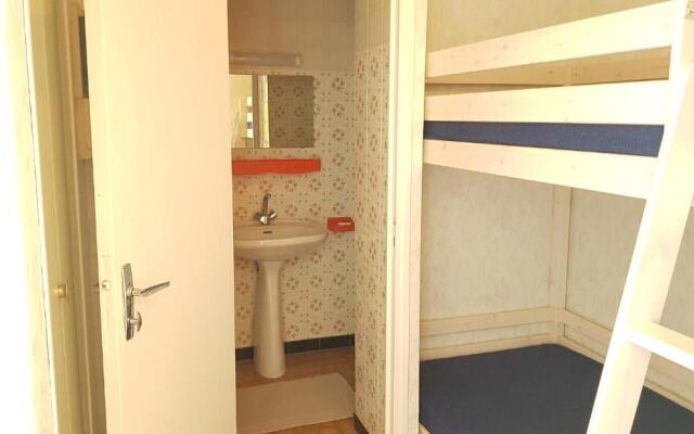 ROC 7 NARBONNE-PLAGE: Appartement studio cabine vue mer