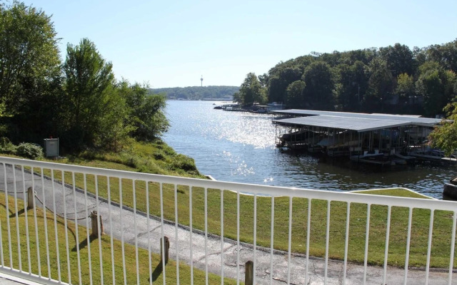 312 Hawks Nest - 2 Br Condo