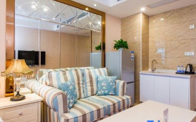 Pengcheng Apartment