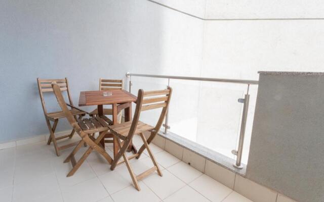 Sunny Olimp 3 ROOMS large apartment- by the sea