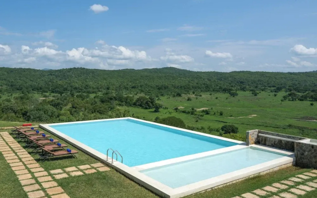 Wellworth Mikumi Wildlife Lodge