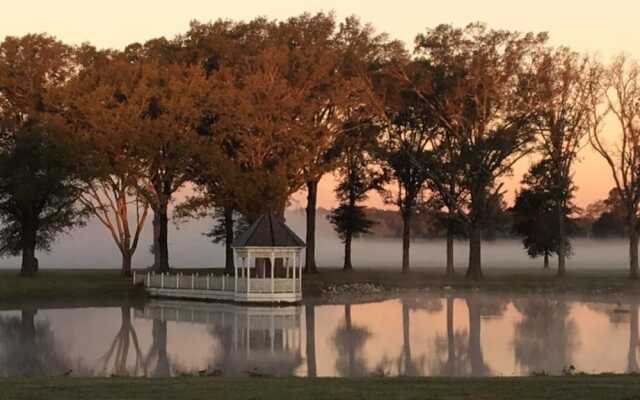 The Mansion at Red Hill